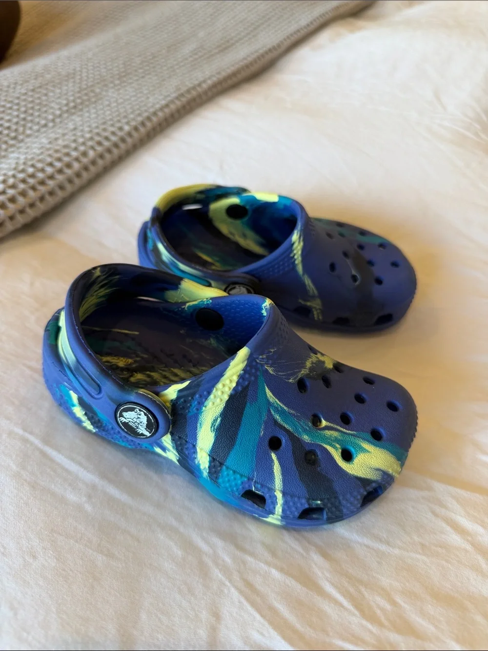 CROCS Kids Navy Clogs with Neon Yellow & Teal Splash